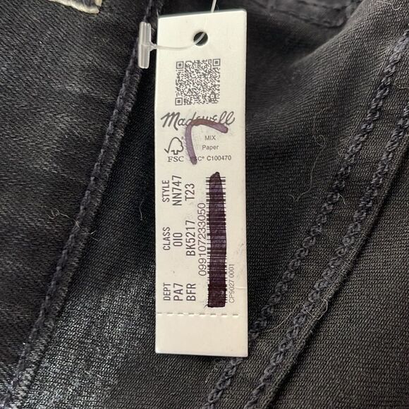 Madewell NWT Tall Skinny Flare Jeans Size 23T in Black Frost Wash - Picture 8 of 9